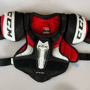 CCM JETSPEED FT485 hockey shoulder pads Junior small.